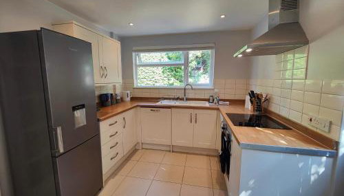 Piping Green 5 bedroom House - Foto 3, stove, dishwasher, pet friendly