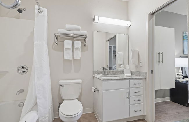 WaterWalk Extended Stay by Wyndham Kansas City - Overland Pk - Photo 57