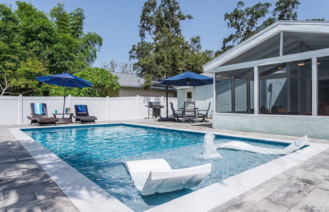 Mova Poolside Escape - Foto 41