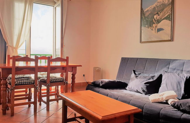 Todosierranevada Zona Baja Junto a los Telecabinas - Foto 77