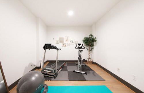 Queen Anne Modern Family Home Free Parking - SLU - Gym - Foto 38