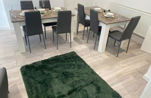 Stylish Home - Close to City Centre, Anfield Stadium - Free Parking - Foto 5