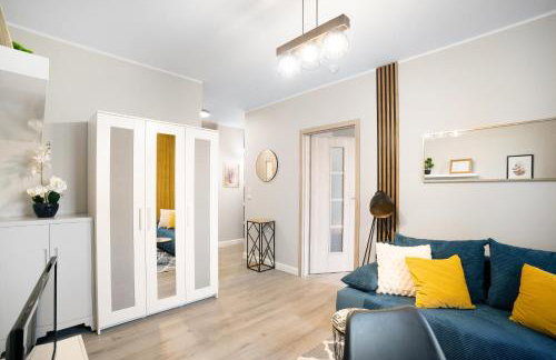 Cozy Warsaw Apart with Gym close to the Airport and City Centre - Foto 4