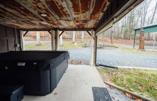 Home with Sauna & Hot Tub & Lake Access - Foto 49