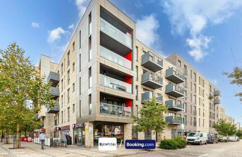 Last-Minute Secure l Sleeps Up to 8 l 2 Bedroom Apt By Capital Retreats Short Lets & Serviced Accommodation London With Balcony, Free WiFi - Foto 38