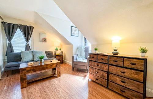 NEW - Mins to Concord/ Nashua - Fenced Backyard - - Foto 26