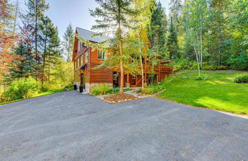 Dreamy Alpine Cabin with Hot Tub, Fireplace and More! - Foto 38