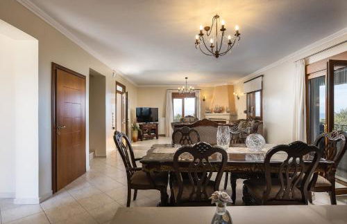 Villa Aris: A Serene Experience, 3BRs, Pool & Bbq - Photo 34