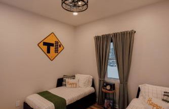 Unique Old Train Station 15 Minutes from Boyne - Foto 23