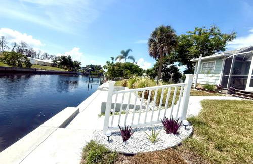 Beautiful Waterfront Home Less Than 7 mins to Beaches - Foto 8