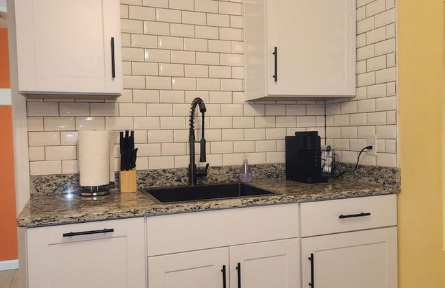 Medford Home and 2 Condos With Pool and Hot tub - Foto 3