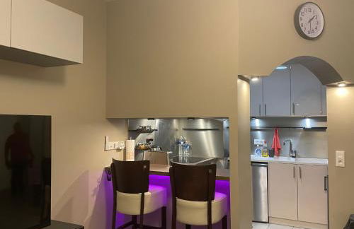 Luxurious Flat in Bondy, (In front of the Train station) - Foto 9