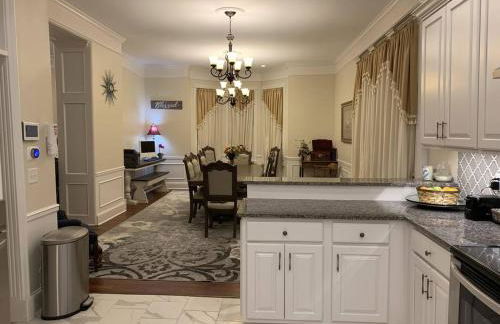 Temple View Inn with Music Studio - Foto 8