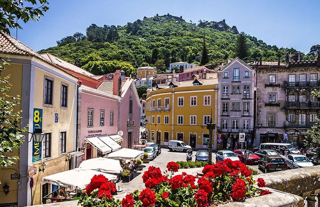 Lisbon and Sintra Full Day Private Tour - Photo 12