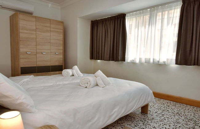 2 Bedroom Central Spacious With Sea Views - Foto 22