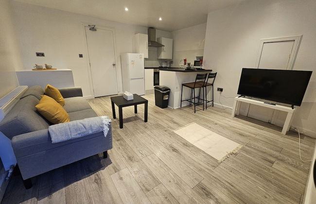 Charming 1-bed Apartment in Huddersfield - Foto 1