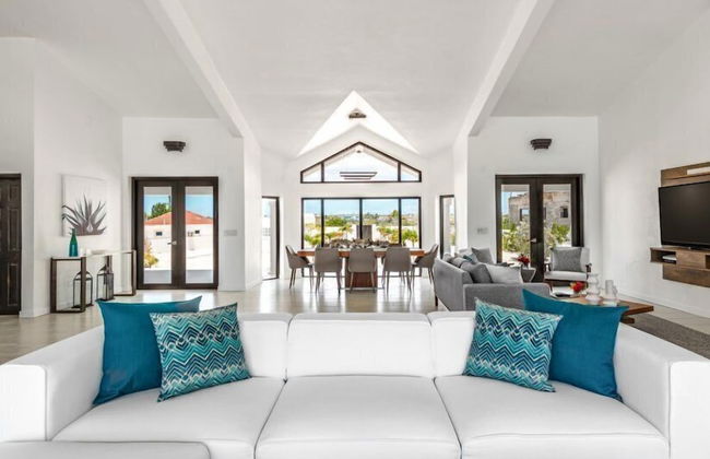 Villa Pelican Bay - Photo 10