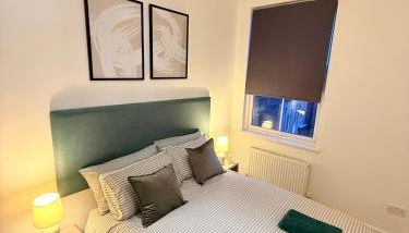 Stylish flat close to station zone 2 - Foto 1