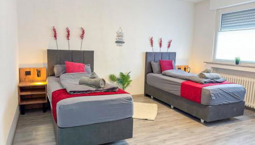 Serviceroom24 - Apartment 1 in Gladbeck WLAN - Smart-TV - 24-7 Check-in und Küche - Foto 2, towels