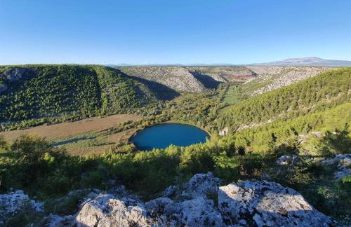 Village House Fafarinka - close to Krka National Park - Foto 42