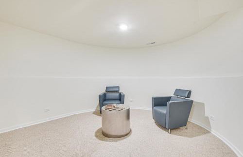 Walk to Lake Michigan Chicago Apt with Yard - Photo 7