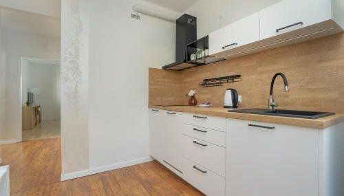 Cozy Apartment Remote Work by Noclegi Renters - Foto 5, stove
