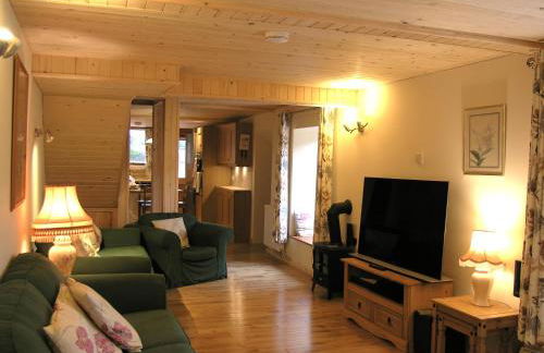 Duddings Country Cottages - Photo 27