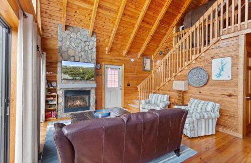 Lakefront Keowee Home with Dock, 14 Mi to Clemson - Foto 8