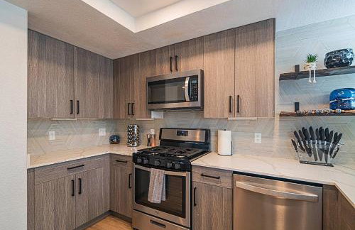 Walk to Westin Kierland , Family-Friendly Stay with Pool & Parking - N171 - Foto 12