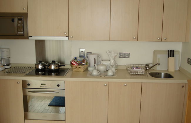 Oakwood Apartments Bow Lane - Photo 11