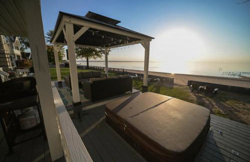 " The Penthouse" Historic Oneida Lakefront Condo 5 - Foto 20