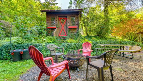 Hot Tub and Fire Pit Cozy Cabin in Maggie Valley - Foto 2