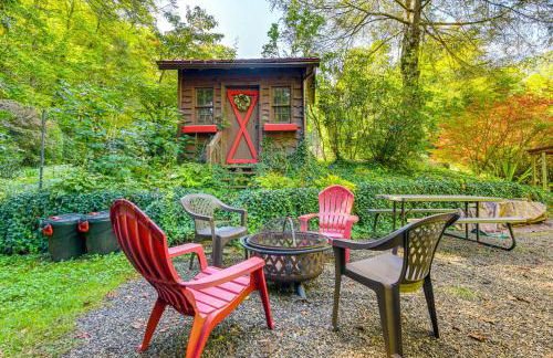 Hot Tub and Fire Pit Cozy Cabin in Maggie Valley - Foto 2
