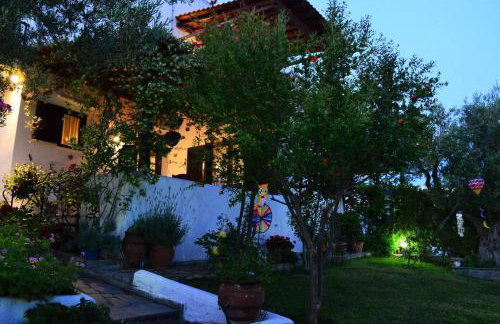 Sonia's House with Garden - Foto 44