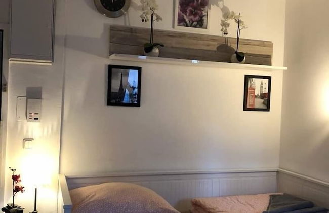 Friesenwall Centrum 5 min to Mainstation - Foto 17