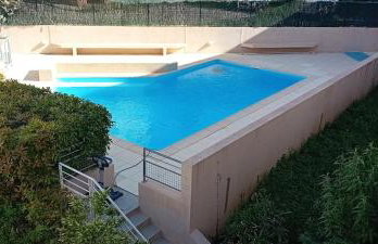 Charmant T2 avec piscine, idéal pour les curistes - Foto 1
