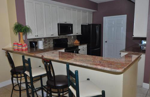 Beachfront Bliss Absolute Gulf Front 2 Bedroom Condo - book now for Spring 2026 - Foto 20
