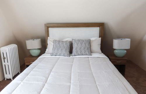 Cozy Attic Studio for 2 5min to NYC Train Station - Foto 1