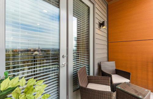 12 Min to Downtown Balcony Apt with Free Parking - Foto 4