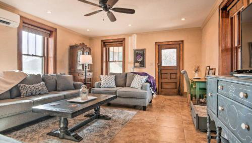 Pet-Friendly Home Grill and Fire Pit in Manhattan - Foto 4