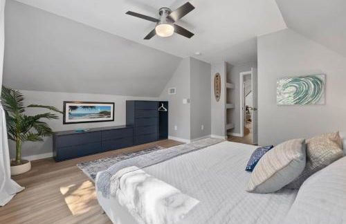 Secret Pool Cabana- Mins to Downtown and Beach - Foto 41