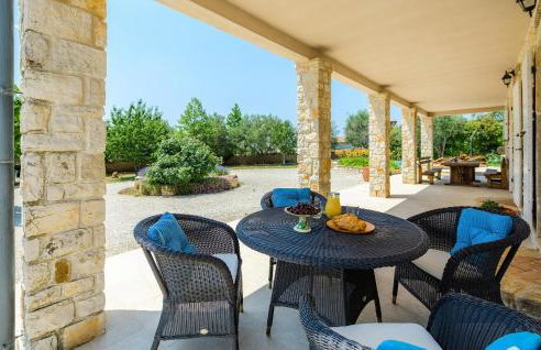 4 Bedroom Cozy Home In Sveti Lovrec - Foto 9