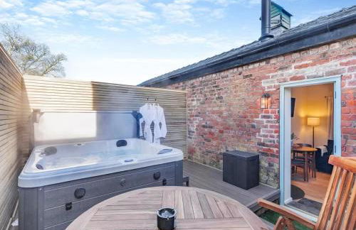 Cheshire Barns - Photo 16