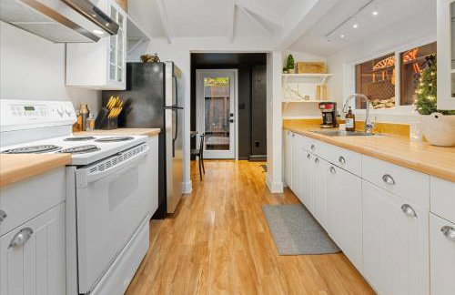 The Black Nest - Hot Tub Romantic Getaway - Foto 20