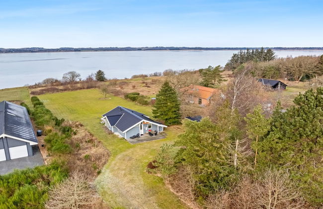 "Arleta" - 250m to the fjord - Foto 1