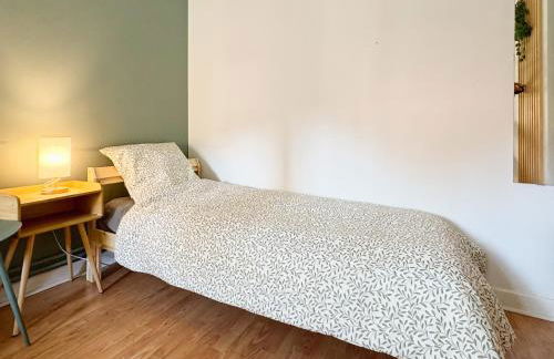 CATTENOM Appartements 2 à 5 lits Parking à 3 min Wi Fi Idéal équipes pros et familles - Apartments 2 to 5 beds Perfect for workers and families - Photo 61