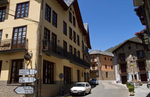 Cau d Aneu Duplex cerca de Bonaigua Baqueira y Aigüestortes - Photo 21