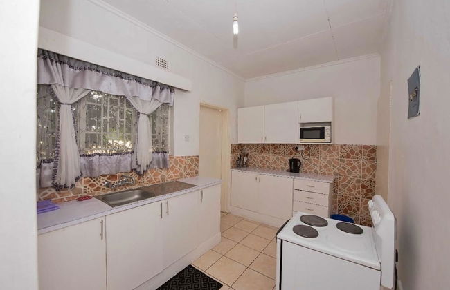 Spendwise Lodge and Apartments - Foto 73