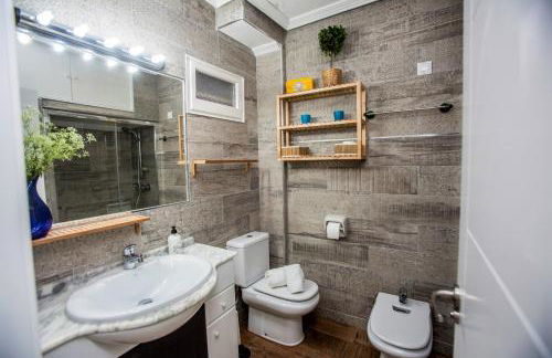 UNIQUE APT. W/POOL- ACROSS THE BEACH-WIFI-A/C - Photo 23