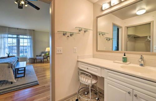 Pet-Friendly Cottage with Game Room and Fire Pit! - Foto 16